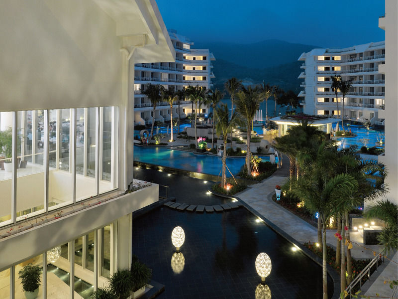 Palace Resort Yalong Bay Sanya Luoyushangcun Extérieur photo