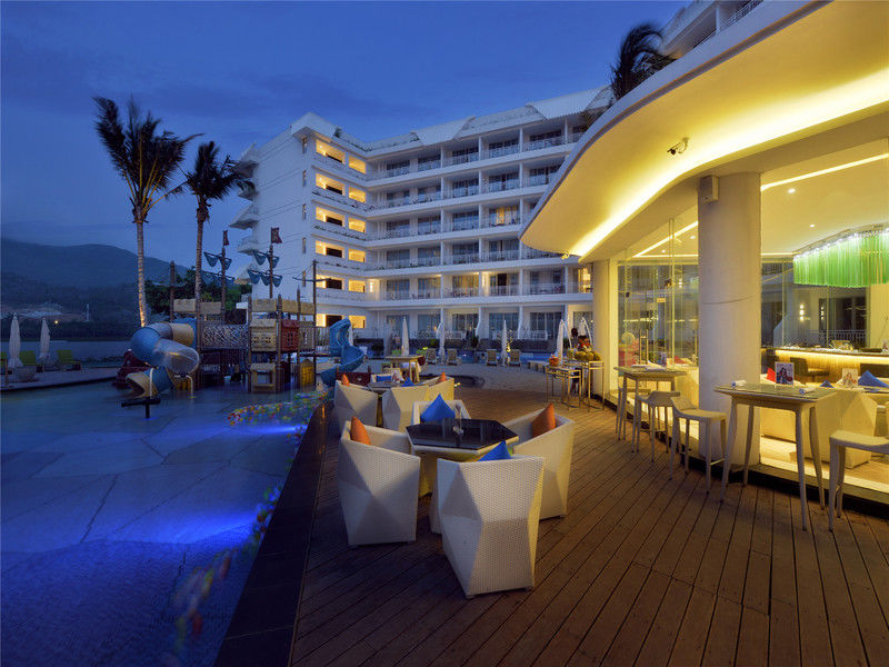 Palace Resort Yalong Bay Sanya Luoyushangcun Extérieur photo